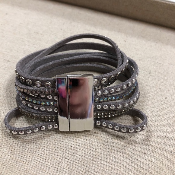 Grey Suede and Bling Bracelet - Picture 2 of 7